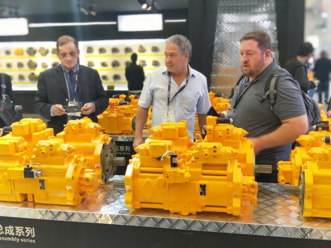 M5X130CHB-10A-85A Excavator Swing Motor Machinery Engine 260-RG11D20 For SY205/215 -RG11D 27