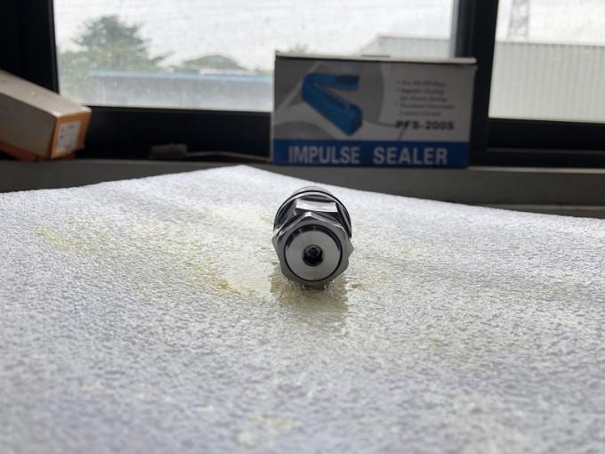 Rotary motor relief valve(with spring) R60-7 For Power Parts Heavy Equipment EXCAVATOR Rotary motor spare part 3